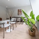 Comfortable Private Near *