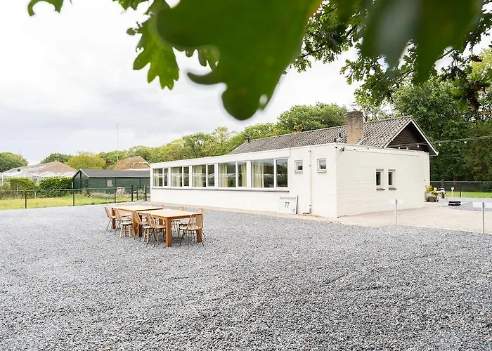 Hébergement de vacances Cozy Student Steps From Tilbourg