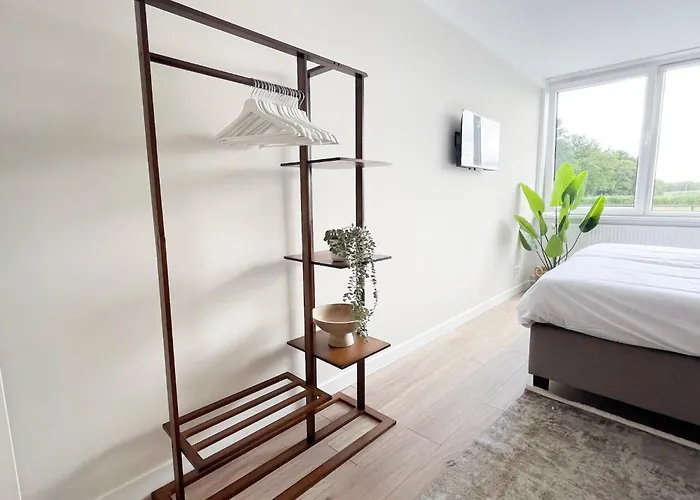 Cozy Student Room Steps From Tilburg University Тилбург